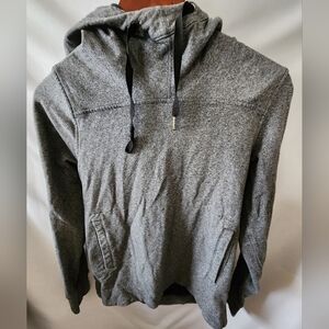 Lululemon Pullover Hoodie. Size 4